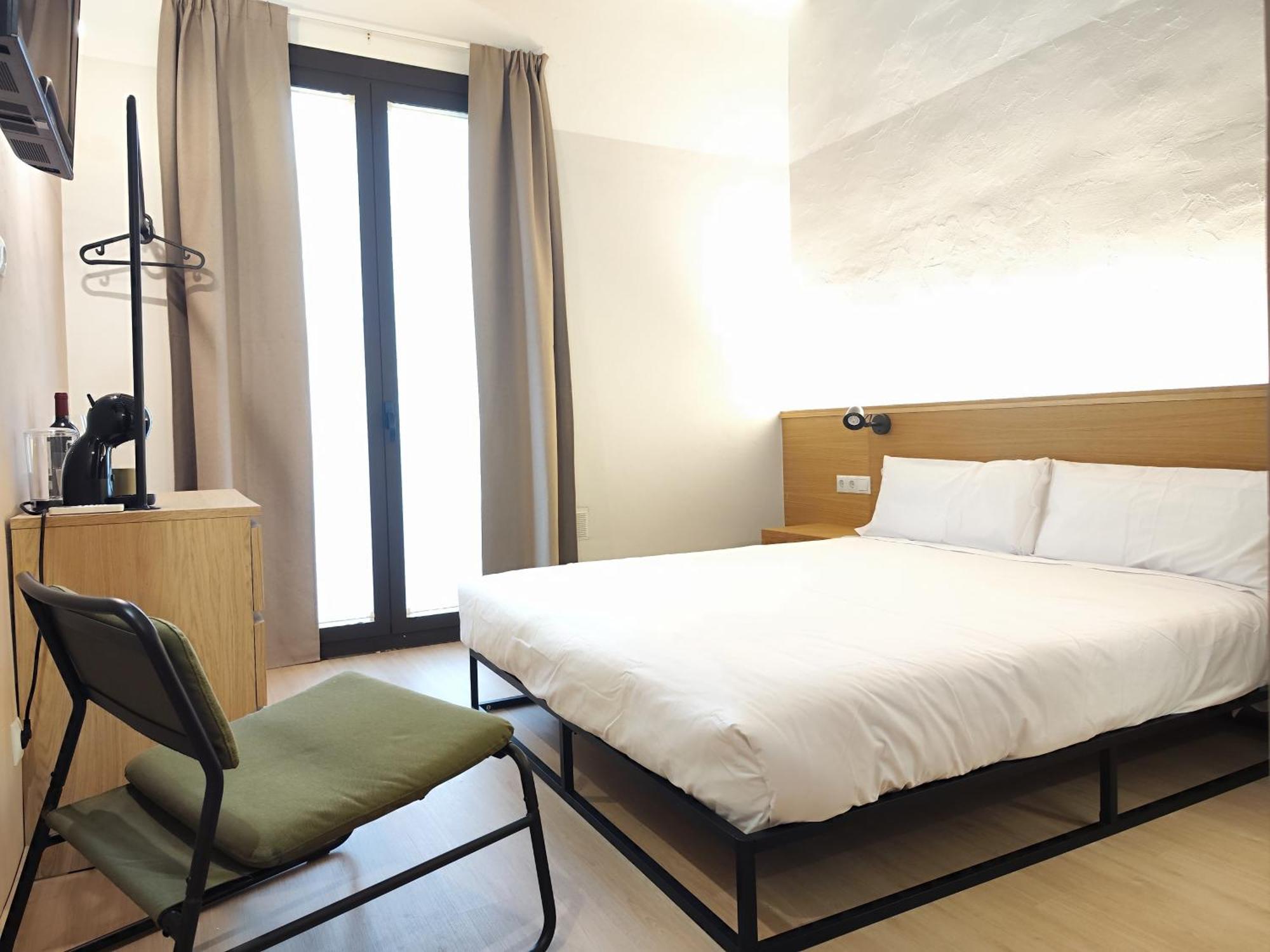 Mazi Placa Gran Mataro Phòng bức ảnh