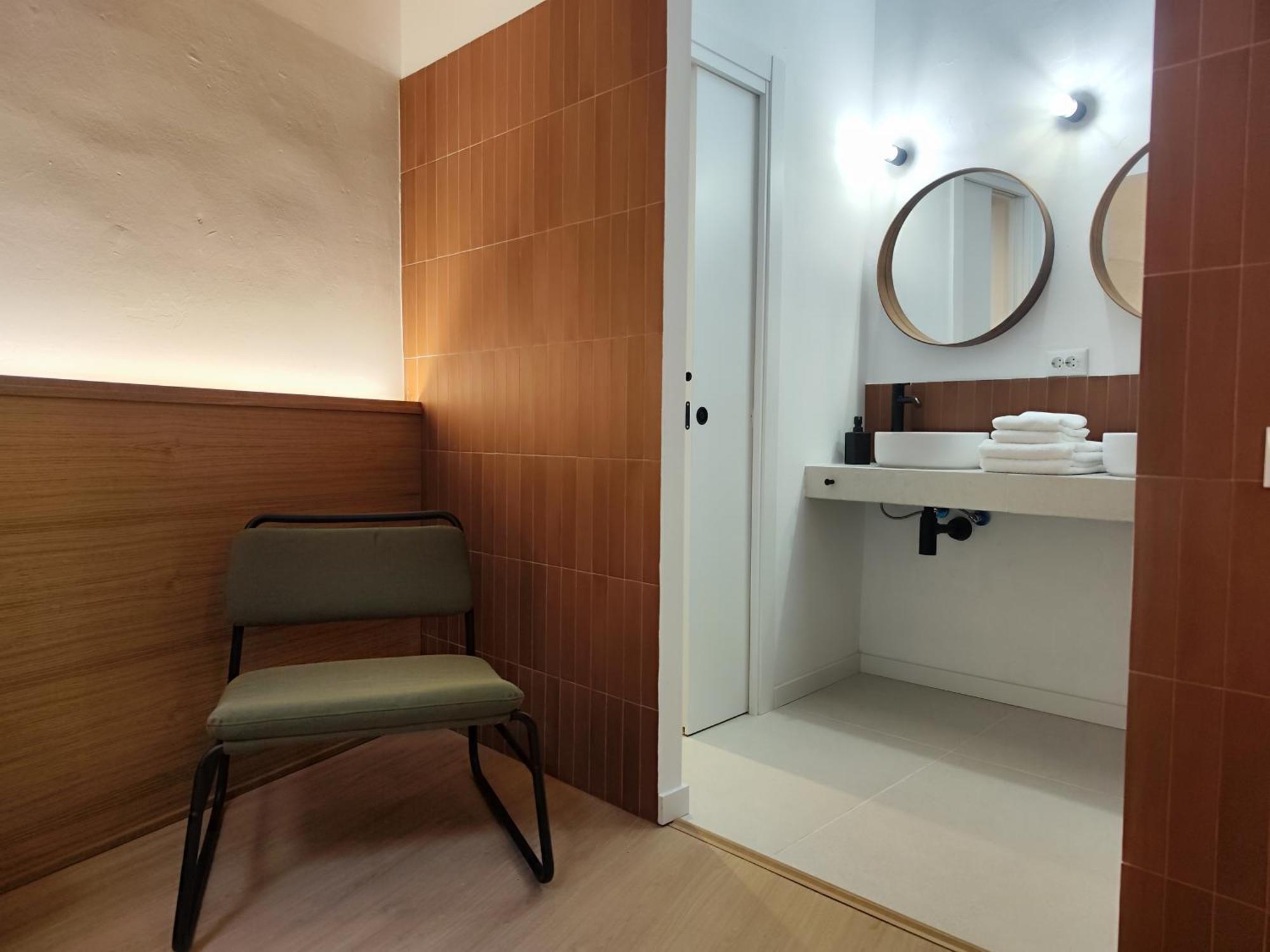 Mazi Placa Gran Mataro Phòng bức ảnh