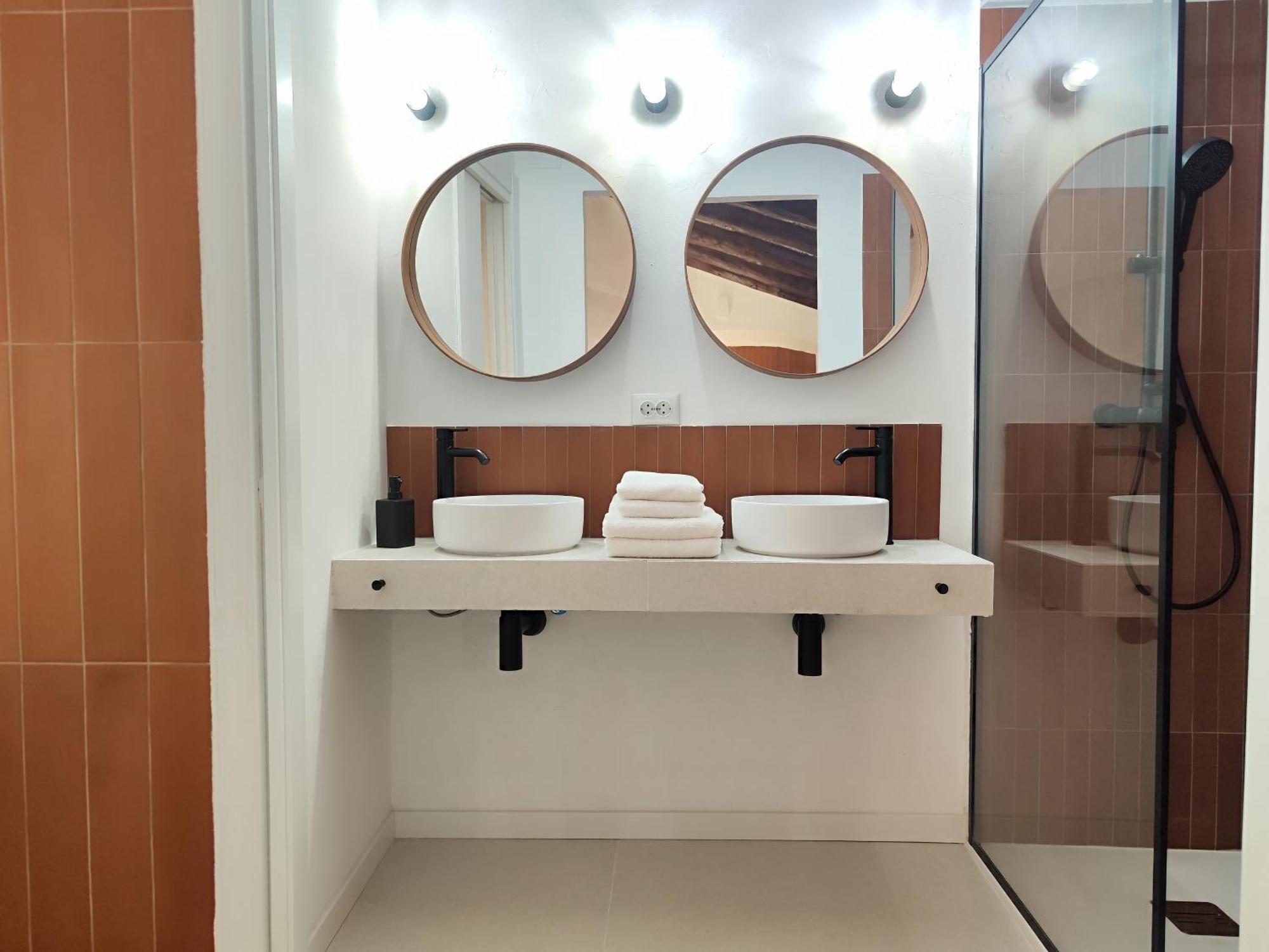 Mazi Placa Gran Mataro Phòng bức ảnh